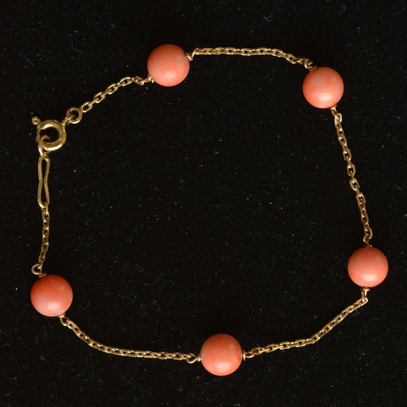18-karaat-goud-bloedkoraal-armband