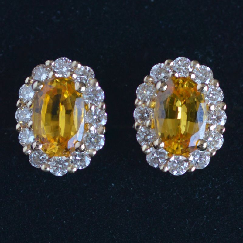 ovale-gele-saffier-entourage-oorbellen-geel-goud-ronde-conflictvrije-diamanten-cluster-verlovings-lady-di