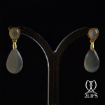 18k-geel-goud-2lips-colours-oorbellen-donker-grijze-maansteen-designer-david-aardewerk-juwelier
