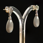 18k-wit-goud-2lips-colours-oorbellen-donker-grijze-maansteen-designer-david-aardewerk-juwelier