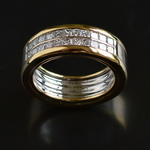 wit-gouden-alliance-ring-met-briljant-baguette-geslepen-diamanten