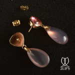 18k-goud-2lips-colours-oorbellen-natuurlijke-ongeverfde-agaat-roze-toermalijn-designer-david-aardewerk-juwelier