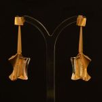 gouden-lapponia-esmeralda-oorhangers-oorbellen-design-bjorn-weckstrom
