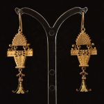 14k-victoriaanse-periode-filigraan-oorbellen-neo-etruskische-1860-gouden-oor-bellen-hangers