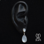 18k-goud-2lips-colours-oorbellen-grijze-maansteen-designer-david-aardewerk-juwelier