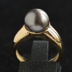 grijze-tahiti-parel-18-karaat-geel-gouden-ring-10mm