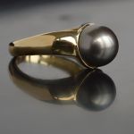 grijze-tahiti-parel-18-karaat-geel-gouden-ring-10mm