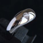 18k-witgouden-ring-gesigneerd-fred-paris-bague-mouvementee-diamant