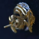 mario-buccellati-jaren-50-clip-oorbellen-hulstblad-bessen-goud-diamant-originele-doos-certificaat
