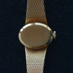 70-er-jaren-18k-gouden-tissot-dames-horloge-stylist