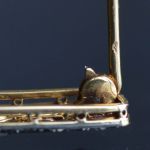platina-gouden-art-deco-staaf-broche
