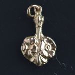 flower-charm-gold-glashutte-original-geel-gouden-biedermeier