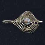 akoya-pearl-diamond-14k-gold-1970s-hippy-pendant