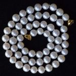 7-mm-witte-zoetwaterparel-collier-magneet-slot