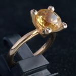 geel-gouden-citrien-en-diamanten-ring