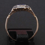 art-deco-ring-met-saffier-en-diamantjes