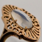 maansteen-en-gouden-ring