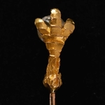 franse-antieke-goud-diamanten-dasspeld-in-de-vorm-van-een-vogel-klauw