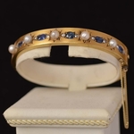 met-parel-diamanten-en-saffier-bezette-antieke-18-karaat-gouden-victoriaanse-armband