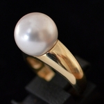 witte-zuidzee-parel-geel-gouden-ring