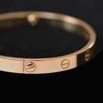 cartier-love-armband