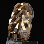 geel-en-wit-gouden-armband-met-platte-gourmetschakels