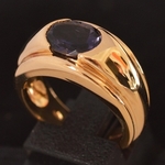 boucheron-paris-gouden-tanzaniet-ring