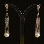 platina-goud-art-deco-oorbellen-oud-slijpsel-diamant-akoya-parels