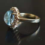 lady-di-diamant-natuurlijke-aquamarijn-entourage-ring
